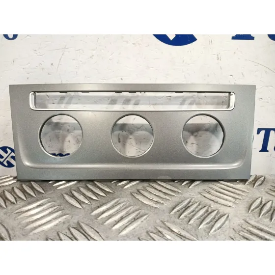 Moldura para Volkswagen Golf Vii Lim.