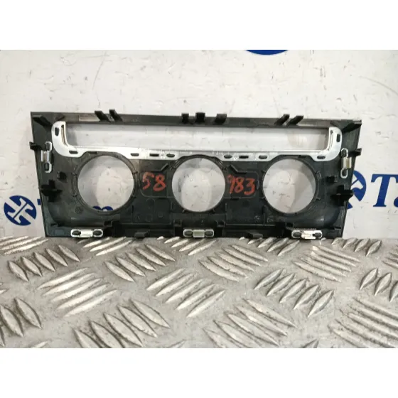 Moldura para Volkswagen Golf Vii Lim.