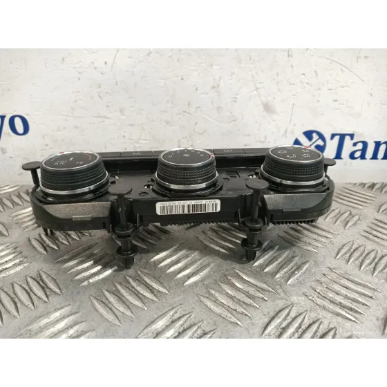 Mando Climatizador para Volkswagen Golf Vii Lim.