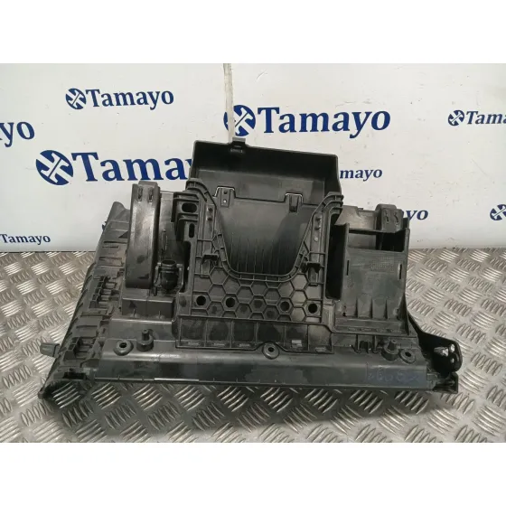 Guantera para Volkswagen Golf Vii Lim.
