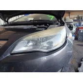 Faro Izquierdo para Opel Astra J Sports Tourer (P10)