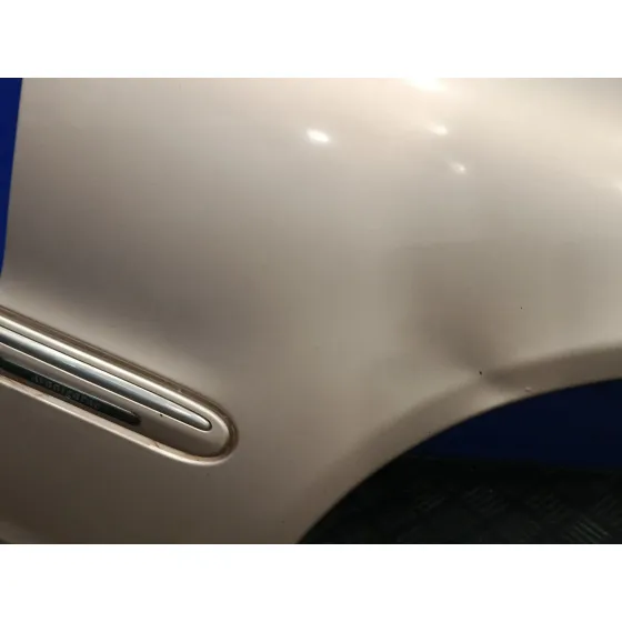 Aleta Delantera Derecha para Mercedes-Benz Clase C (W203)