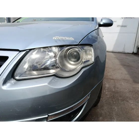 Faro Izquierdo para Volkswagen Passat B6 (3C2)
