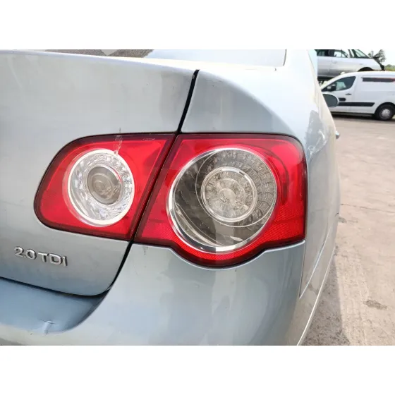 Piloto Trasero Derecho para Volkswagen Passat B6 (3C2)