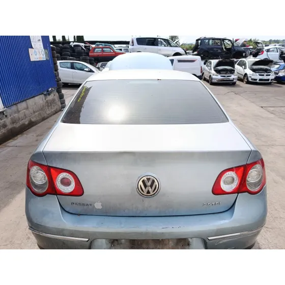 Porton Trasero para Volkswagen Passat B6 (3C2)