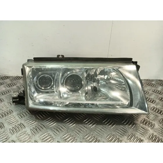 Faro Derecho para Skoda Octavia I Combi (1U5)