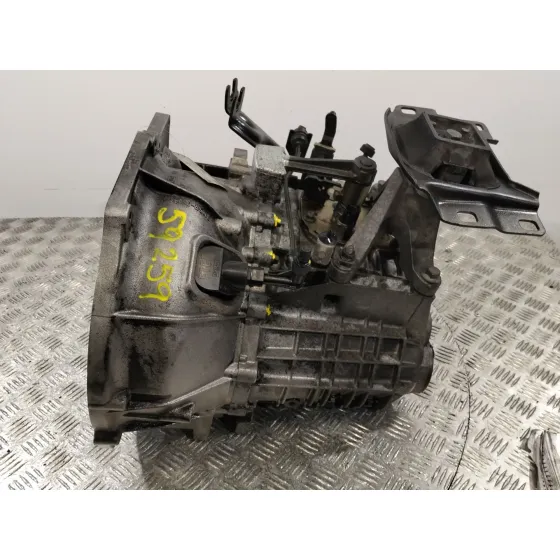 Caja Cambios para Volvo V50 (545)