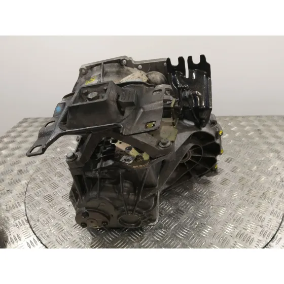 Caja Cambios para Volvo V50 (545)