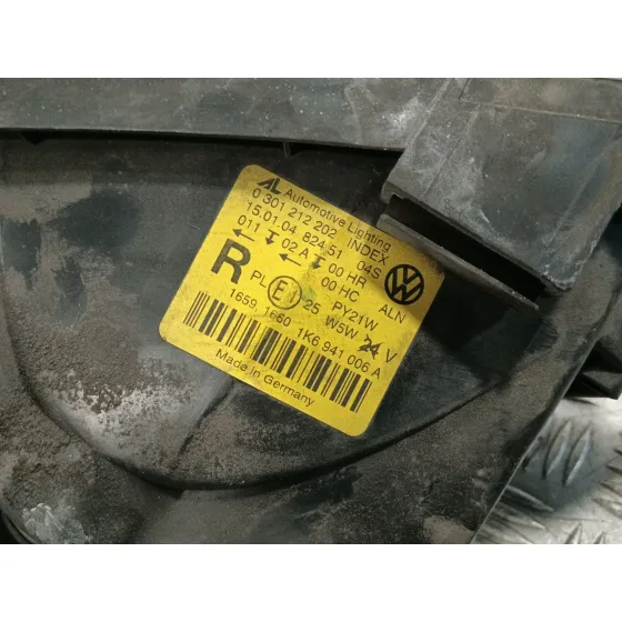 Faro Derecho para Volkswagen Golf V (1K1)