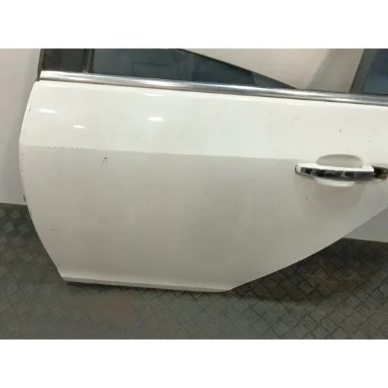 Puerta Trasera Izquierda para Opel Insignia A (G09)