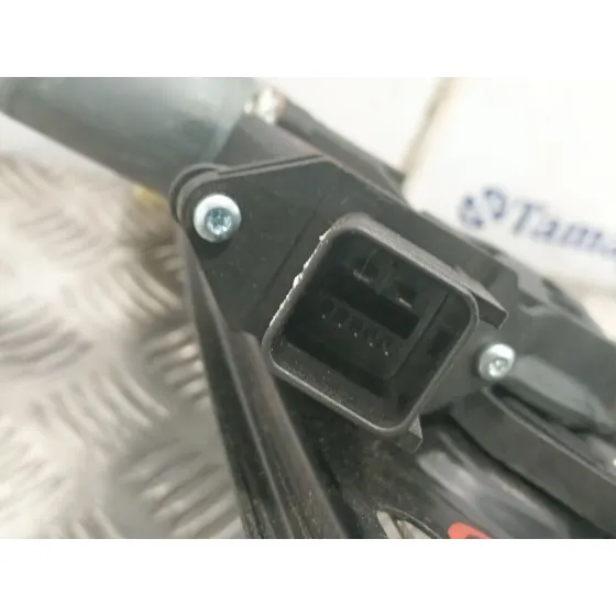Elevalunas Delantero Derecho para Opel Adam