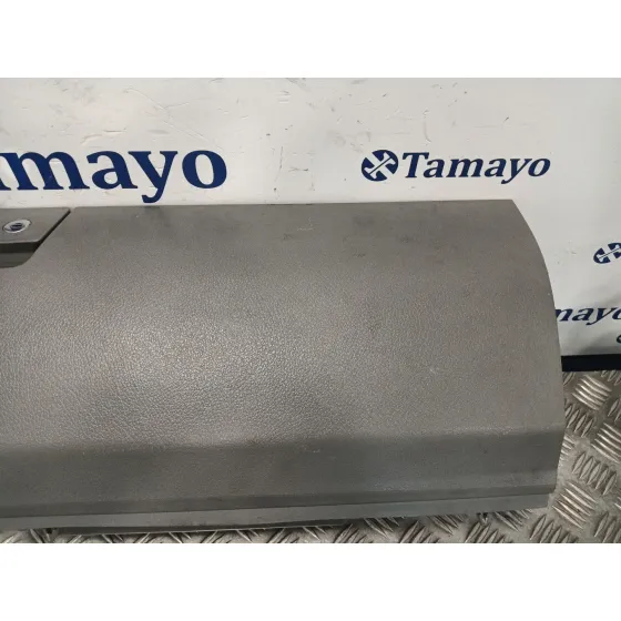 Guantera para Mercedes-Benz Sprinter 5-T Caja/Chasis (B906)
