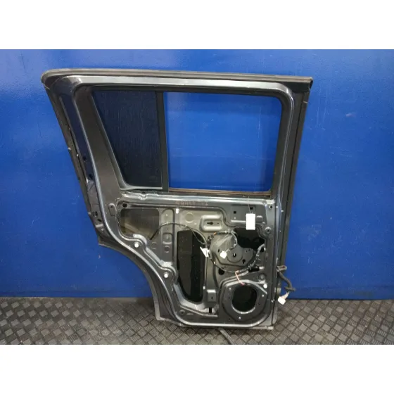 Puerta Trasera Izquierda para Nissan Pathfinder (R51)