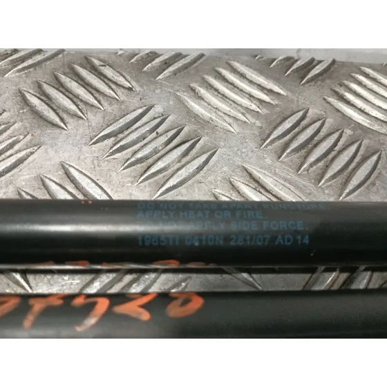 Amortiguadores Maletero / Porton para Suzuki Swift Berlina (Mz)