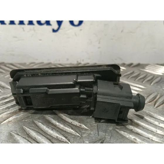 Piloto Matricula para Seat Ibiza V (Kj1, Kjg)