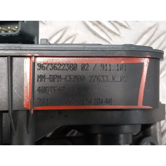 Caja Mariposa para Peugeot 208 I (Ca_, Cc_)