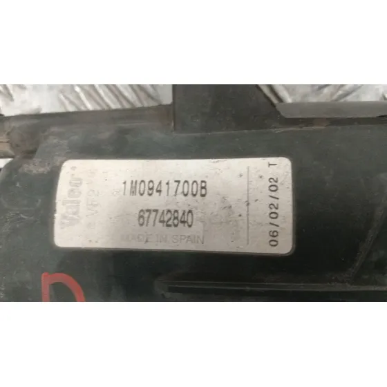 Faro Antiniebla Derecho para Seat Leon (1M1)