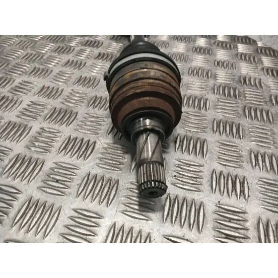 Transmision Delantera Izquierda para Opel Corsa C (X01)