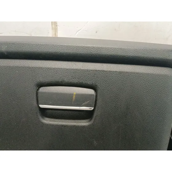 Guantera para Bmw Serie 1 Berlina (E81/E87)
