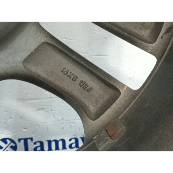 Llanta para Mazda 2 Lim. ()