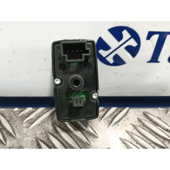 Mando Elevalunas Trasero Derecho para Mercedes-Benz Clase B Sports Tourer (W245)