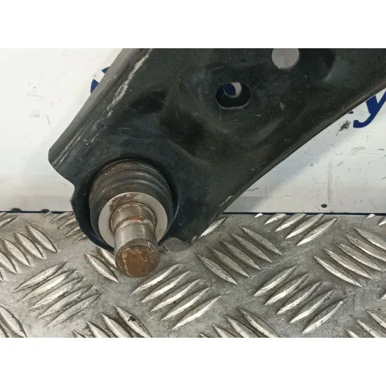 Brazo Suspension Inferior Delantero Izquierdo para Mazda Cx-30 (Dm, Dt, Ed)