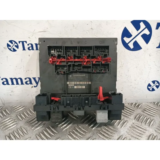Caja Reles / Fusibles para Volkswagen Passat Variant (3C5)