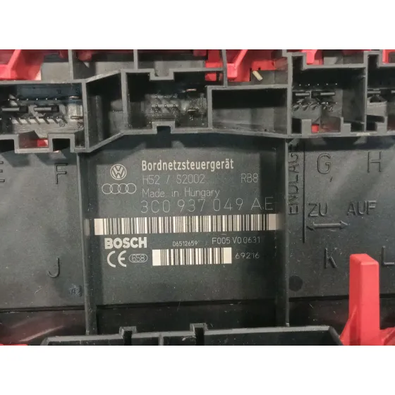 Caja Reles / Fusibles para Volkswagen Passat Variant (3C5)