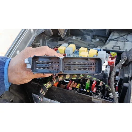Centralita Motor Uce para Mercedes-Benz Viano (W639)