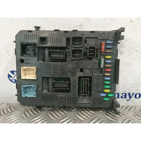 Caja Reles / Fusibles para Citroën C4 Grand Picasso