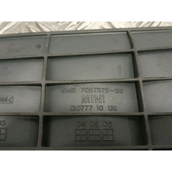 Moldura para Bmw Mini (R50,R53)