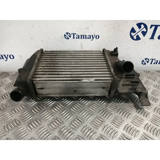 Intercooler para Toyota Yaris (_P13_)