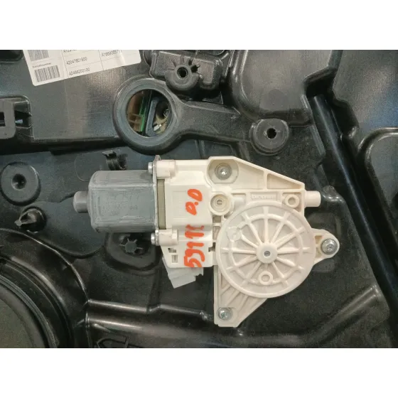 Elevalunas Delantero Derecho para Mercedes-Benz Clase A (W176)
