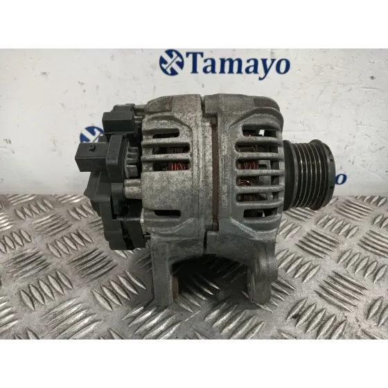 Alternador para Volkswagen Polo Berlina (6N2)