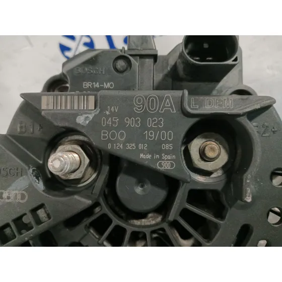 Alternador para Volkswagen Polo Berlina (6N2)