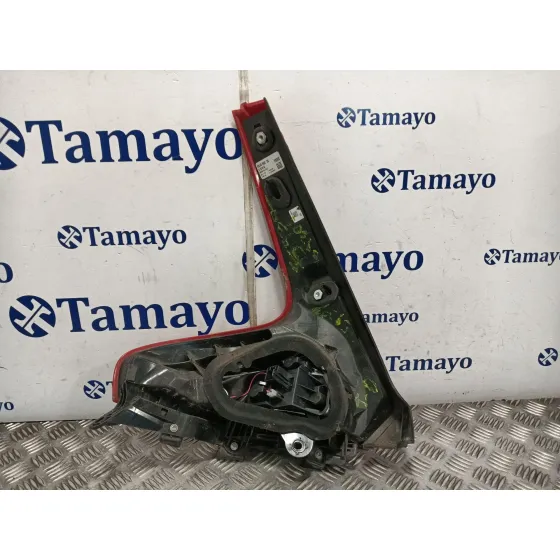 Piloto Trasero Derecho para Volvo V40 Hatchback (525)