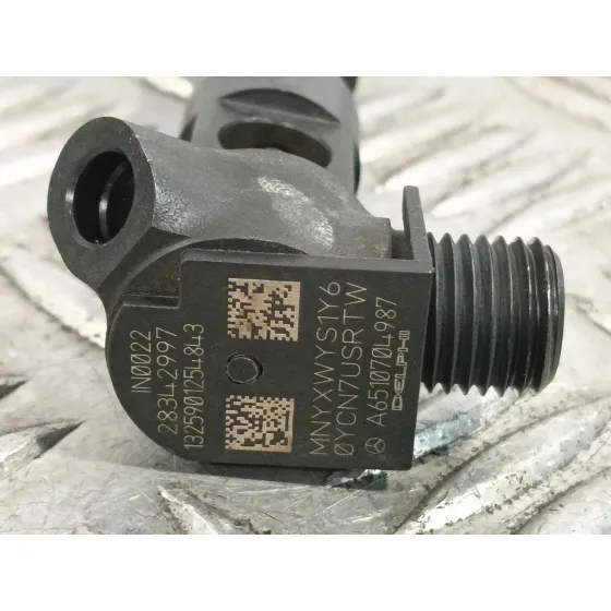Inyector para Mercedes-Benz Viano (W639)