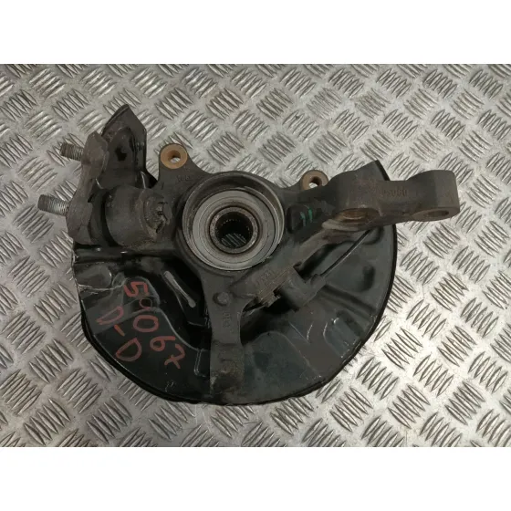 Mangueta Delantera Derecha para Toyota Corolla Verso (R1)