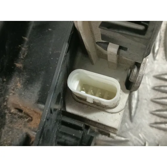 Cerradura Puerta Delantera Izquierda para Mercedes-Benz Clase A (W176)