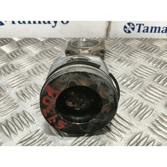 Biela para Volvo V40 Hatchback (525)
