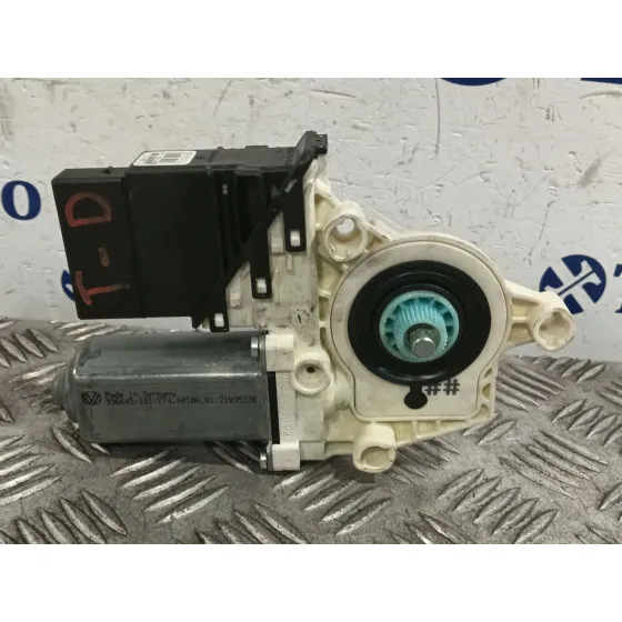 Motor Elevalunas Trasero Derecho para Volkswagen Touran (1T1, 1T2)
