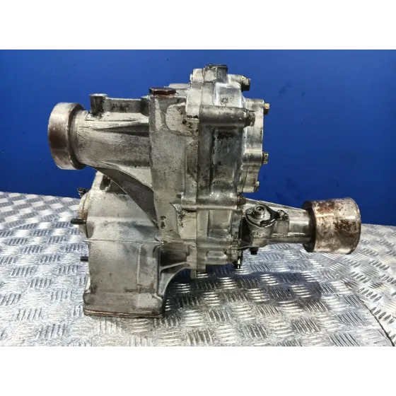 Caja Transfer para Mitsubishi Montero (V20/V40)