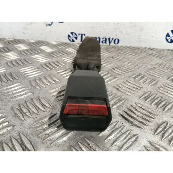 Anclaje Cinturon Trasero Central para Lada Niva Todo Terreno, Cerrada (2121, 2131)