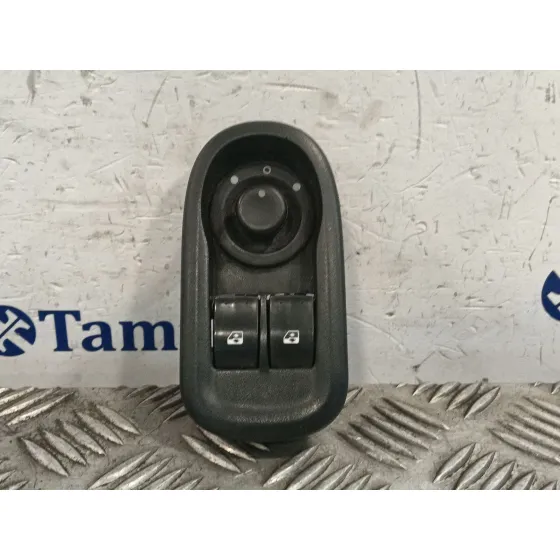 Mando Elevalunas Delantero Izquierdo para Renault Master Iii Furgoneta (Fv)