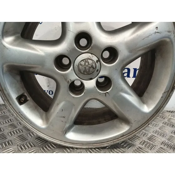 Llanta para Toyota Rav 4 (A2)