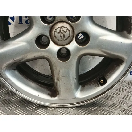 Llanta para Toyota Rav 4 (A2)