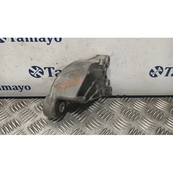 Soporte Motor Derecho para Mercedes-Benz Clase A (W176)