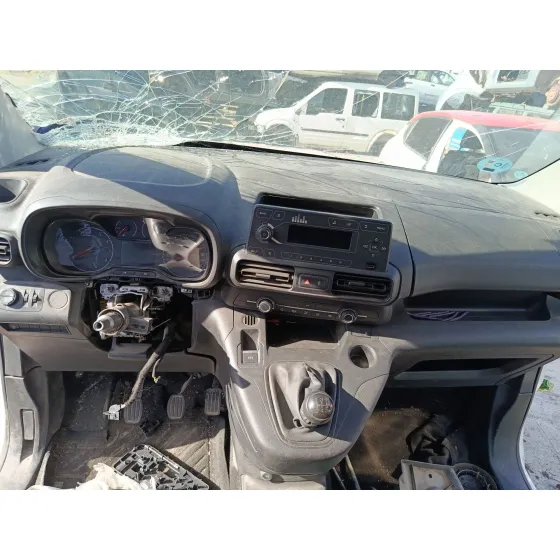 Salpicadero para Opel Combo Furgoneta/Monovolumen (K9)