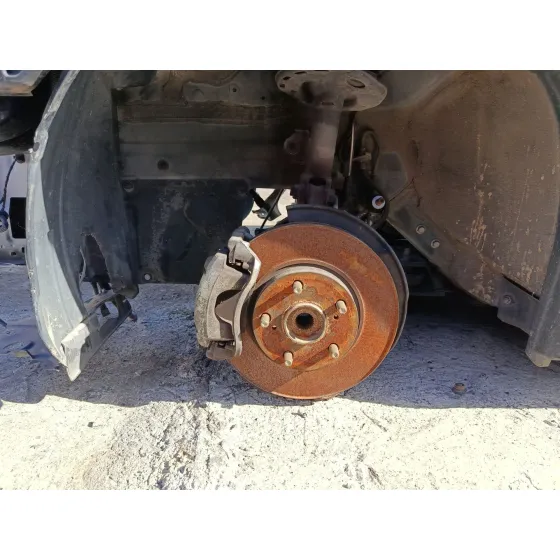 Mangueta Delantera Izquierda para Toyota Auris (_E18_)