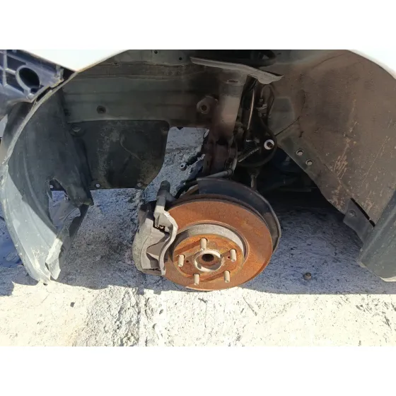 Mangueta Delantera Izquierda para Toyota Auris (_E18_)